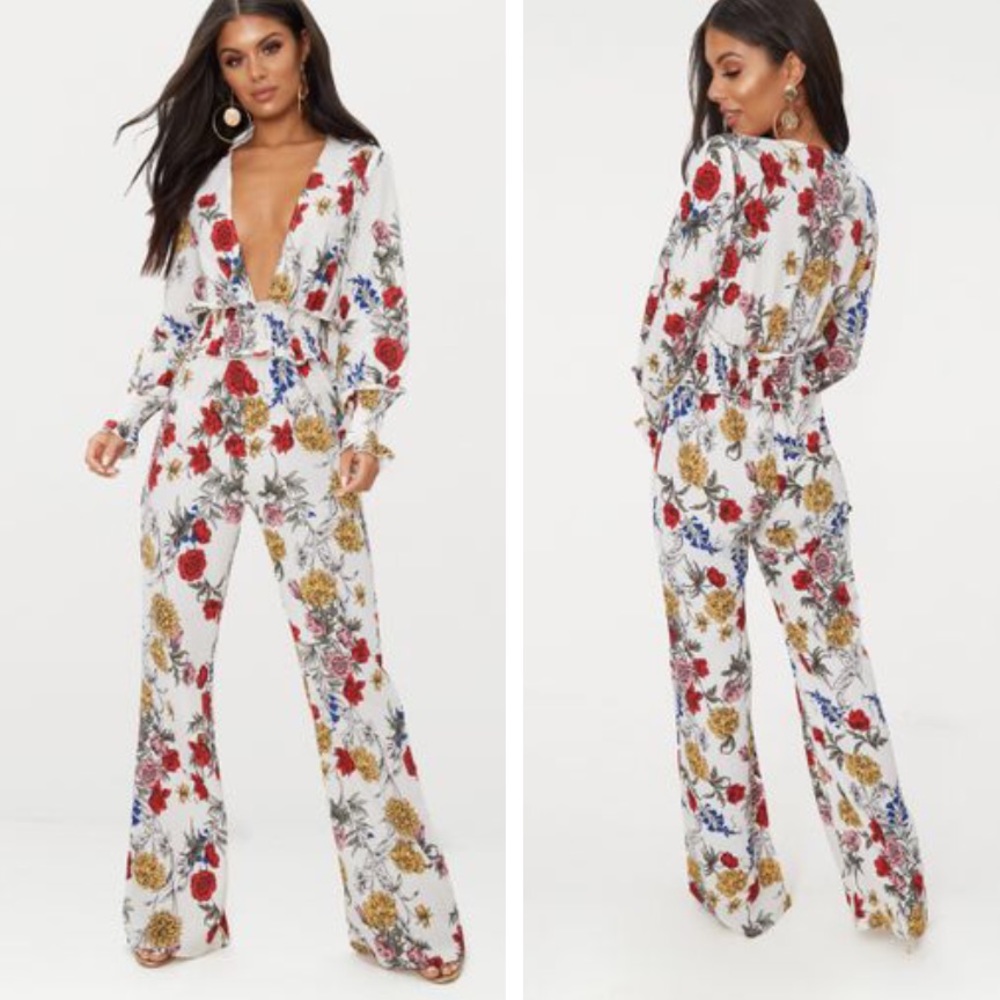 NWT White Floral Shirring Waist Detail Jumpsuit